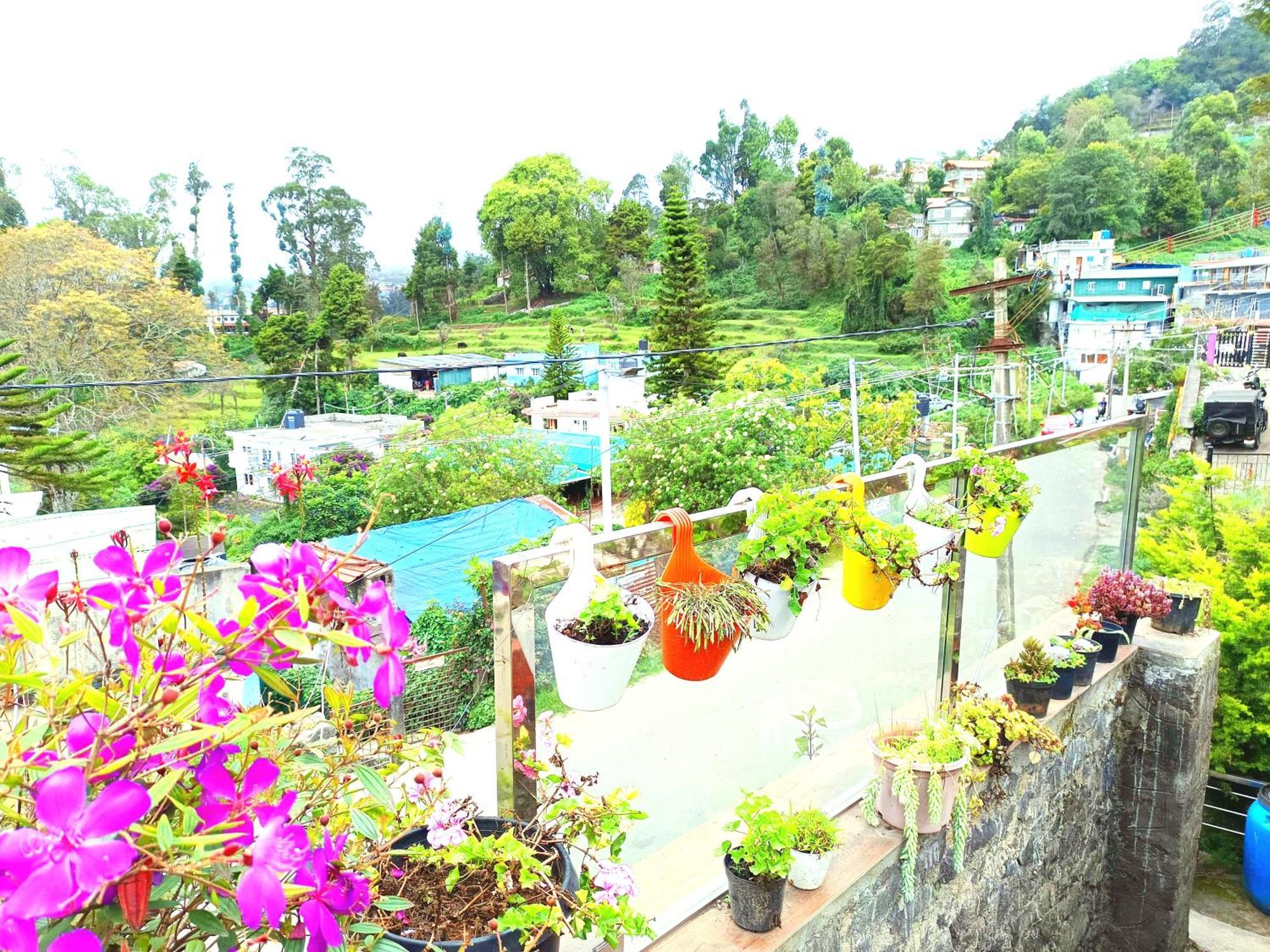 Kodai Riya Paradise Kodaikanal Exteriör bild